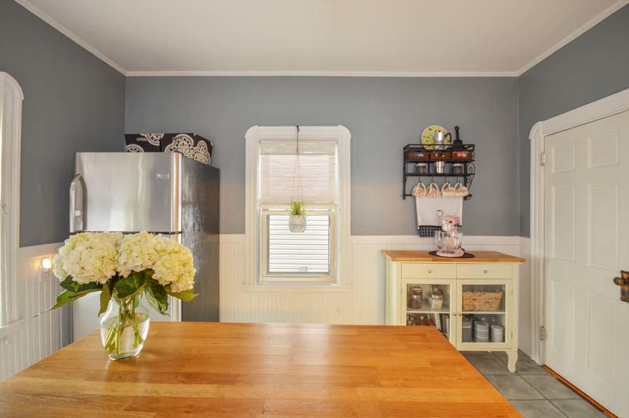 156 Rounds Street New Bedford, MA 02740 - Photo 15 of 24 a living room with furniture flowerpot and wooden floor