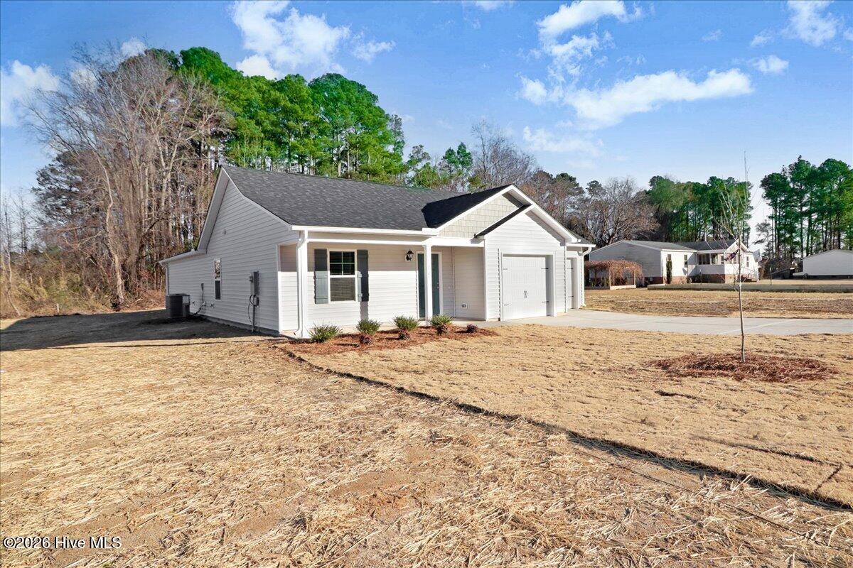 11365 Red Bud Road Castalia, NC 27816 - Photo 22 of 27 Representation only, reversed floor plan. Extyerior colors will differ.