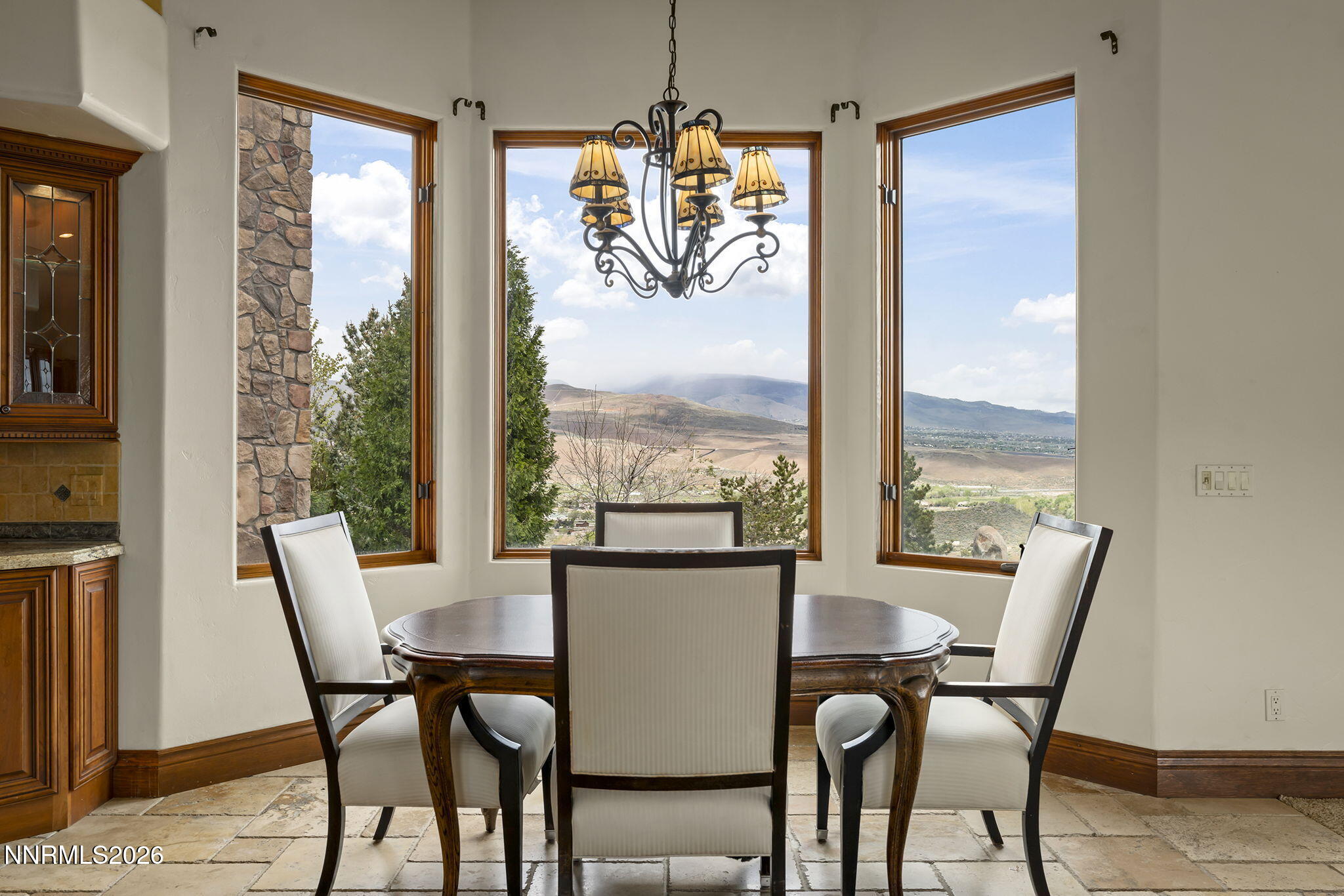 17300 Majestic View Drive Reno, NV 89521 - Photo 13 of 41 36-web-or-mls-_DSC5814