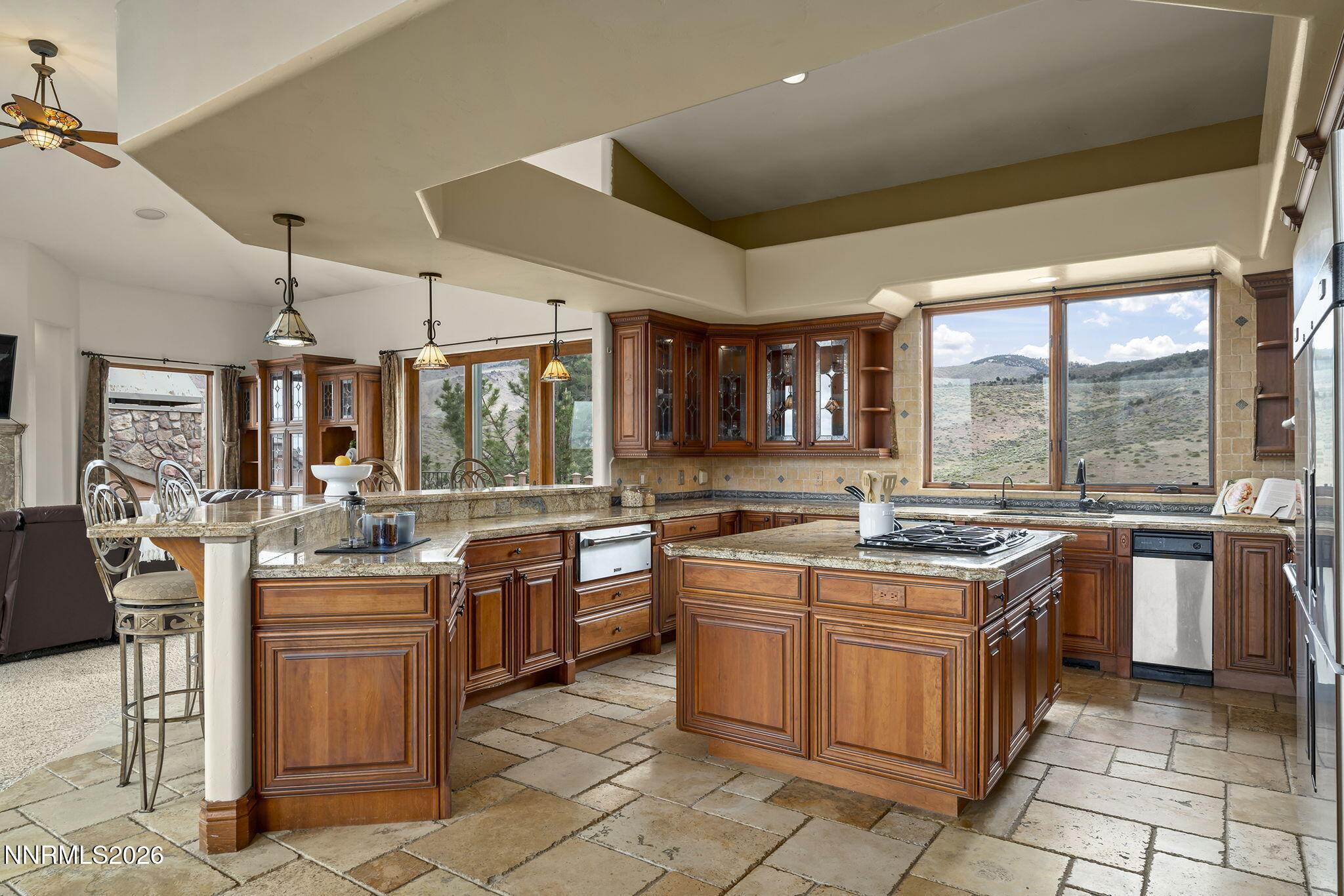 17300 Majestic View Drive Reno, NV 89521 - Photo 14 of 41 38-web-or-mls-_DSC5809