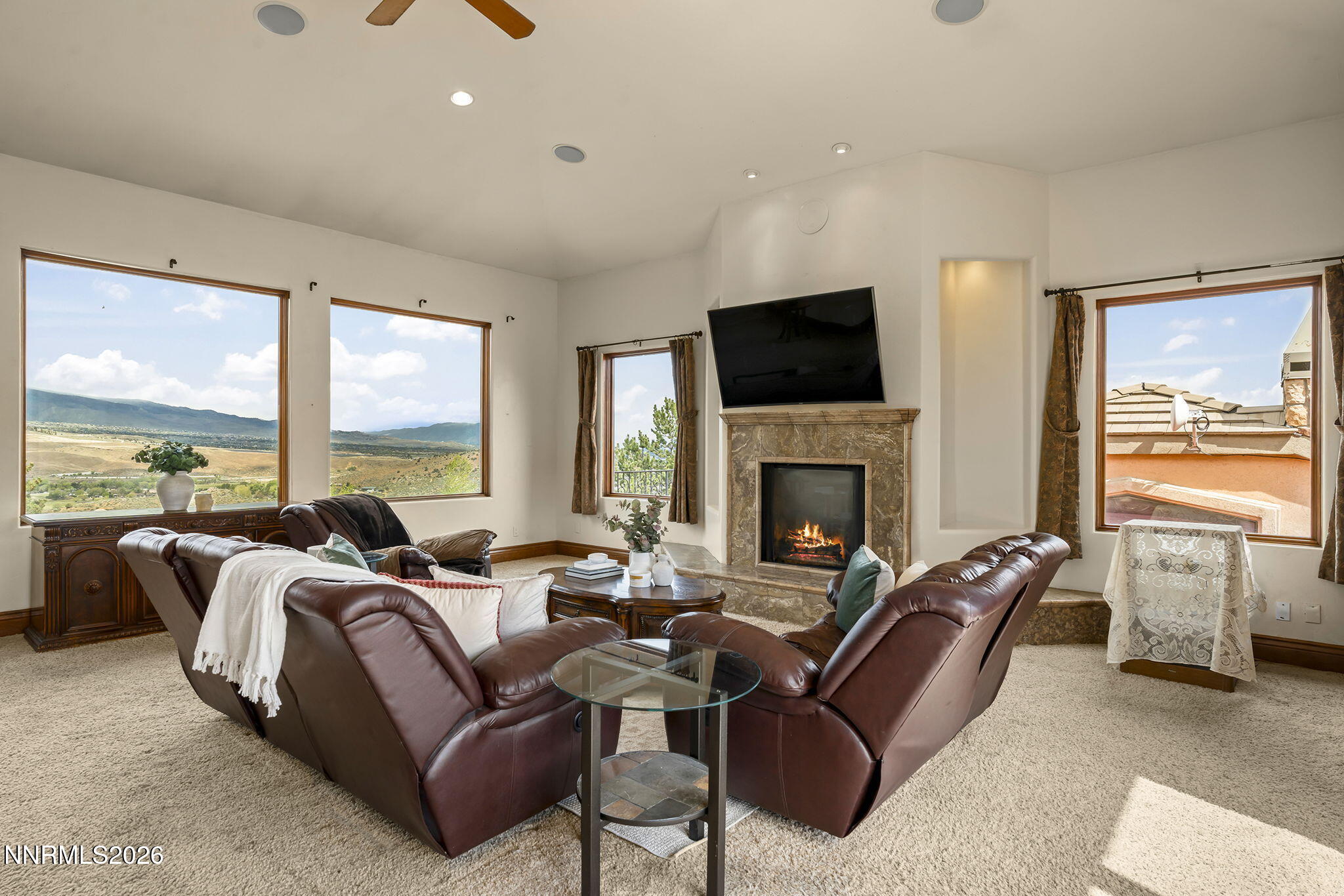 17300 Majestic View Drive Reno, NV 89521 - Photo 17 of 41 44-web-or-mls-_DSC5844