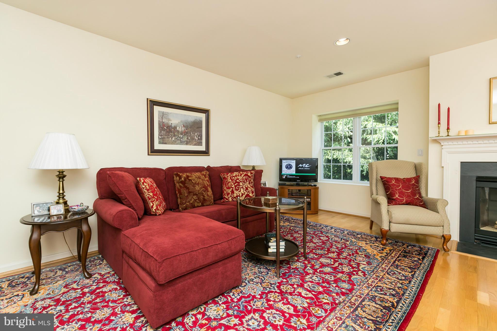 12340 Rosslare Ridge Road, Unit 203 Lutherville-Timonium, MD 21093 - Photo 13 of 30 Family Room