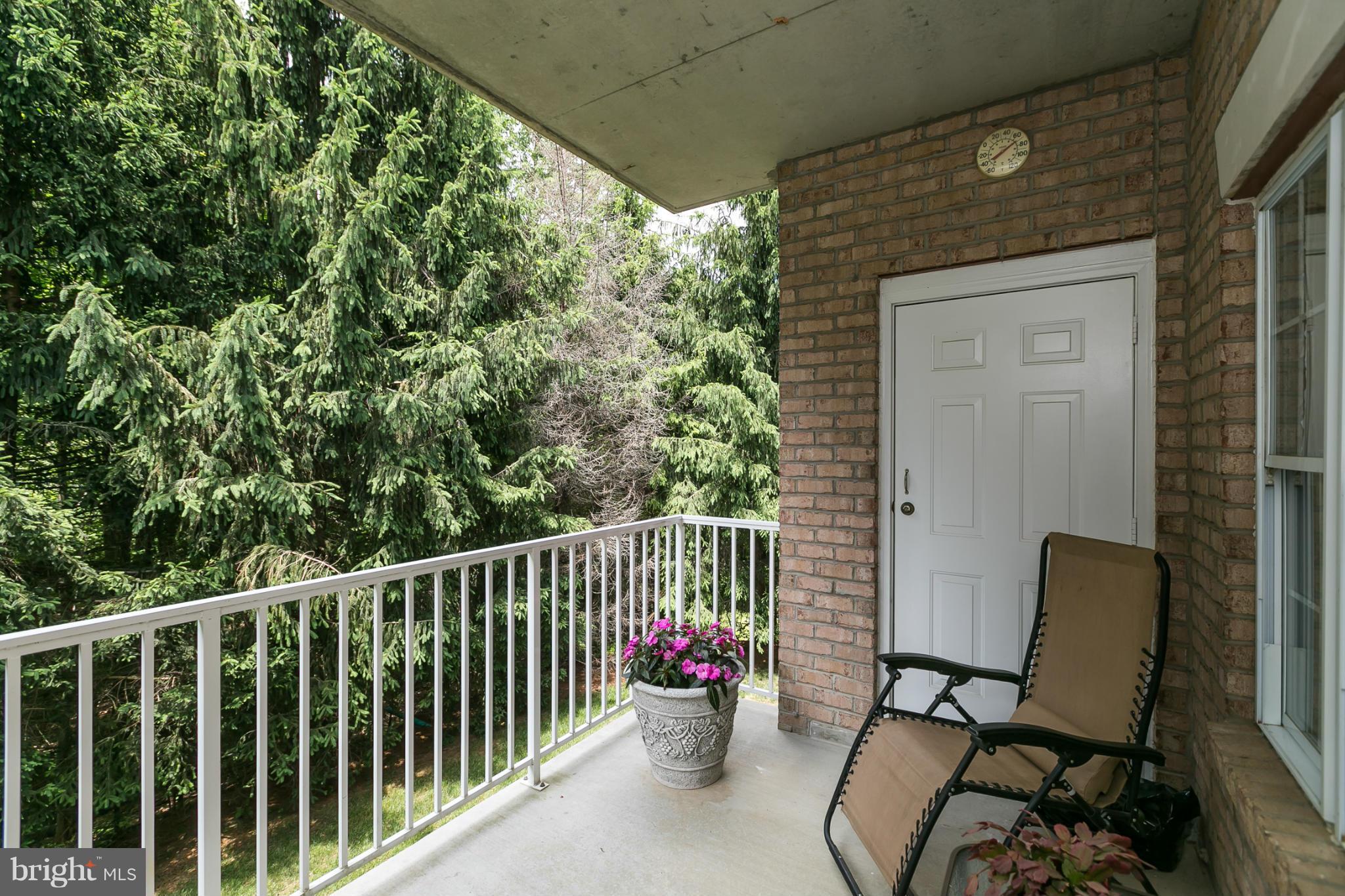 12340 Rosslare Ridge Road, Unit 203 Lutherville-Timonium, MD 21093 - Photo 26 of 30 Exterior (Rear)
