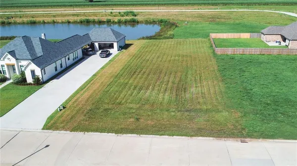 $99,000 | 2471 East Bellevue Lks Street, Paulina, LA 70763