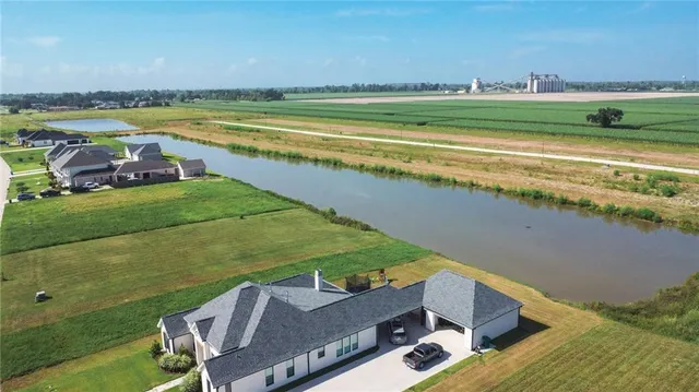 $99,000 | 2471 East Bellevue Lks Street, Paulina, LA 70763