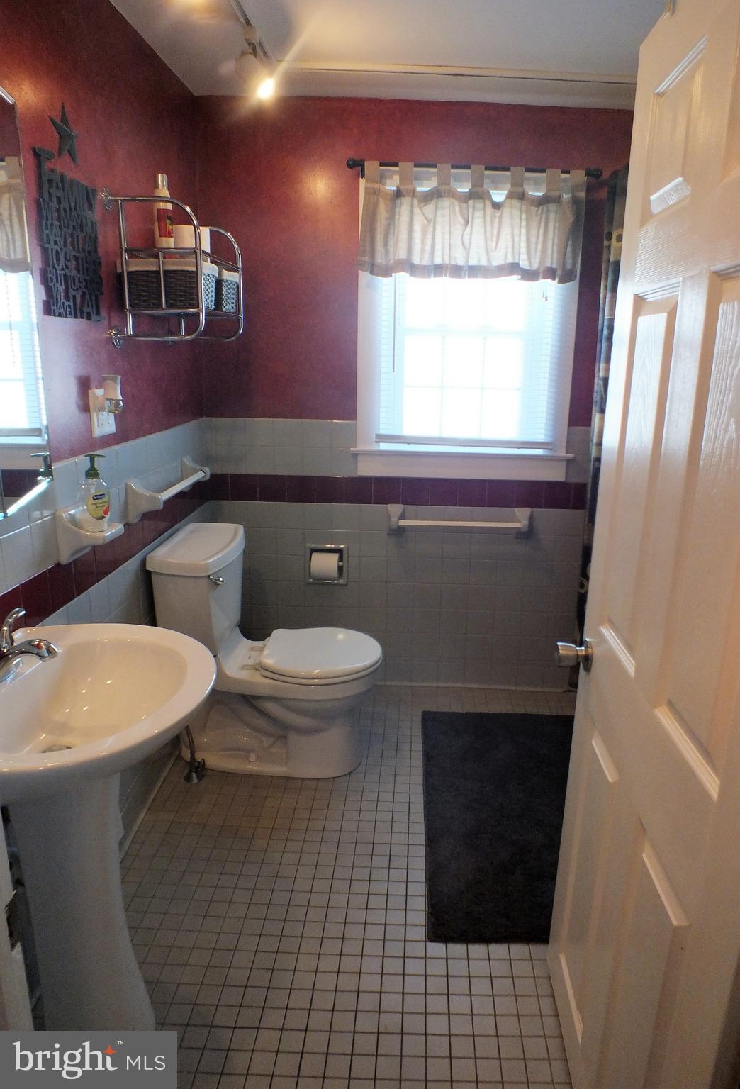 2301 Church Road York, PA 17408 - Photo 25 of 45 First floor spacious tile floor bath