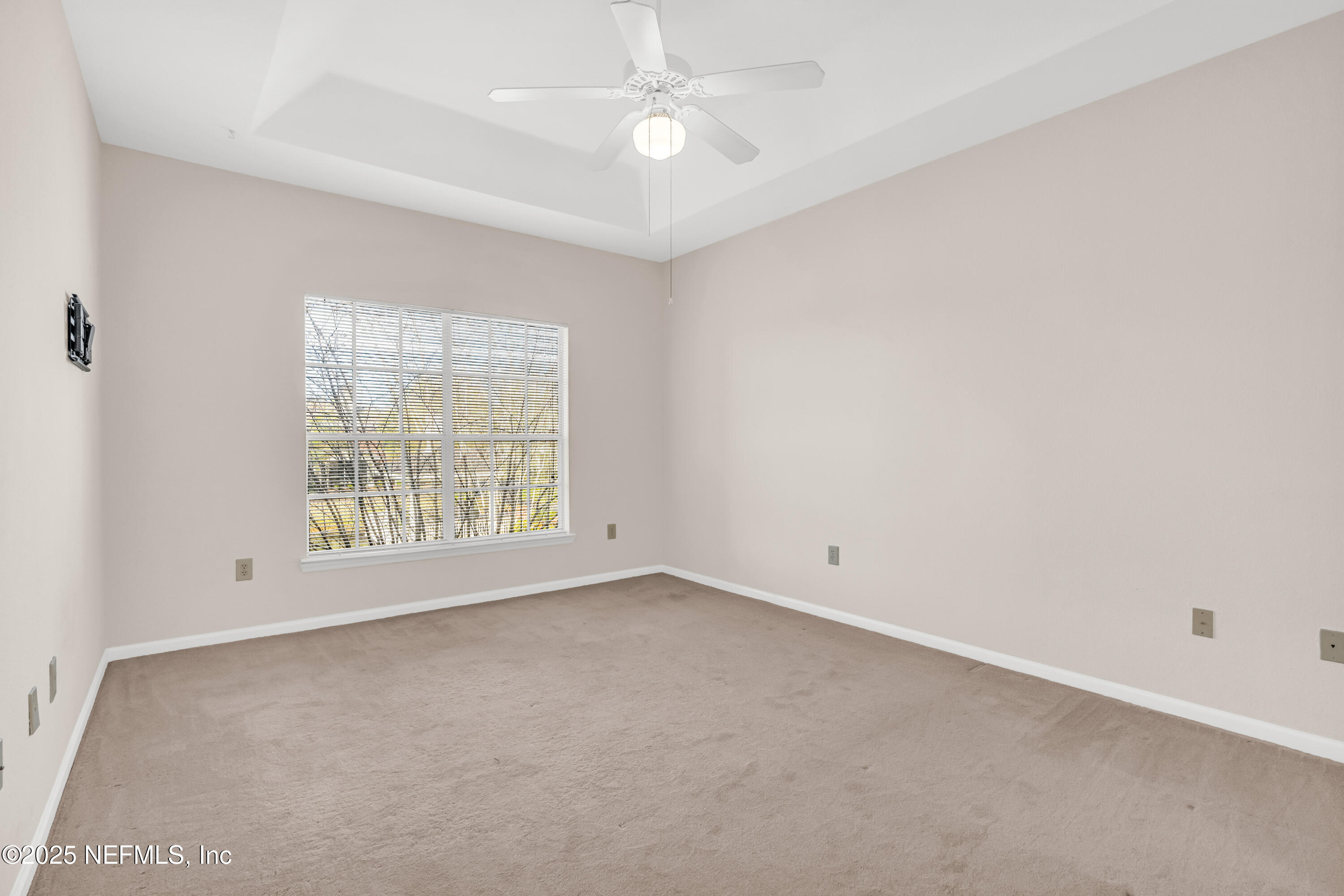 10901 Burnt Mill Road, Unit 307 Jacksonville, FL 32256 - Photo 15 of 28 master bed 1