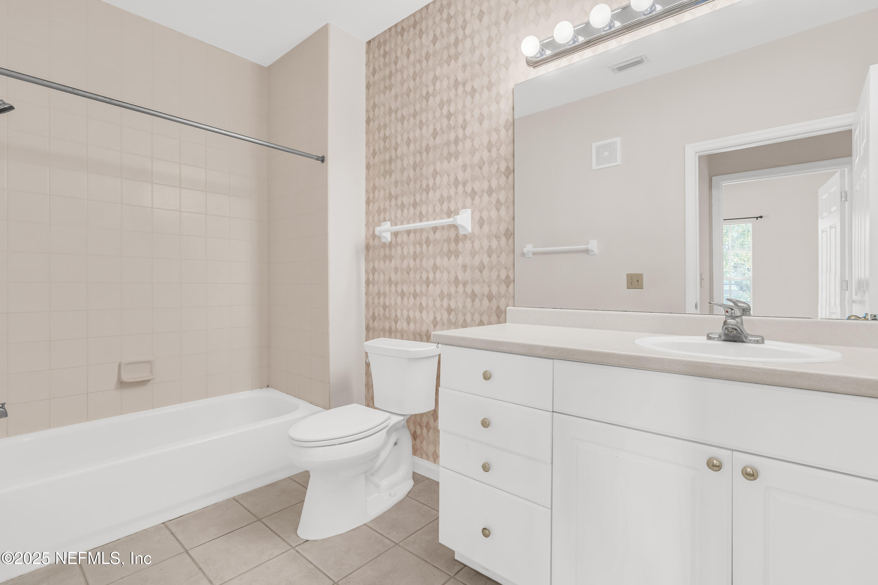 10901 Burnt Mill Road, Unit 307 Jacksonville, FL 32256 - Photo 19 of 28 bath 2