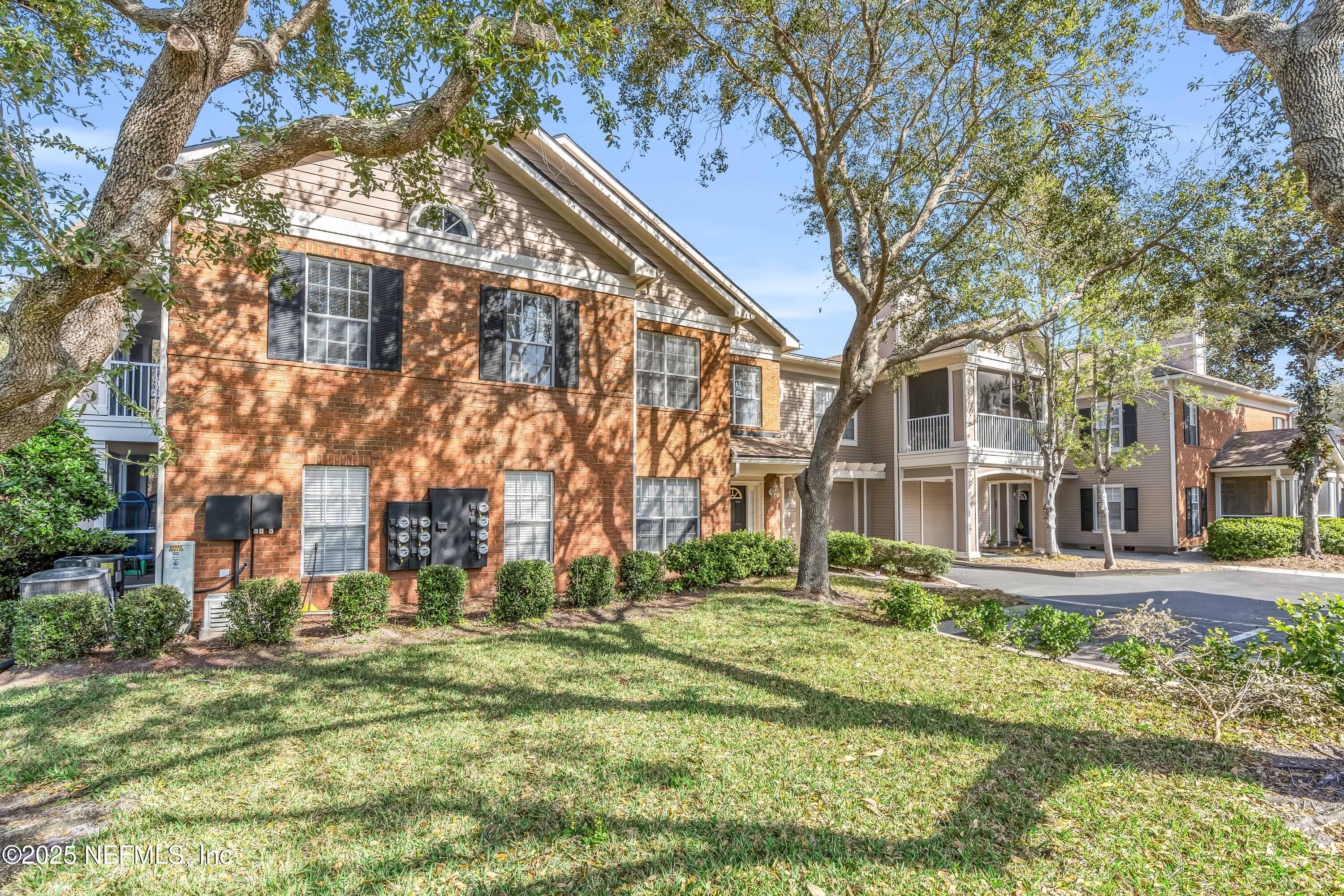 10901 Burnt Mill Road, Unit 307 Jacksonville, FL 32256 - Photo 21 of 28 outside 2