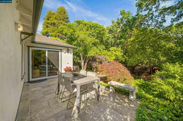 $1,849,000 | 522 Florence Drive, Lafayette, CA 94549