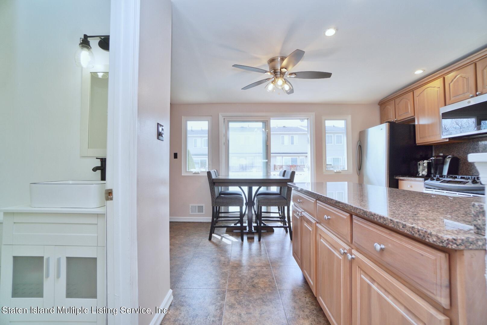 18 Pembrook Loop Staten Island, NY 10309 - Photo 6 of 40 Photo Mar 19, 11 37 46 AM