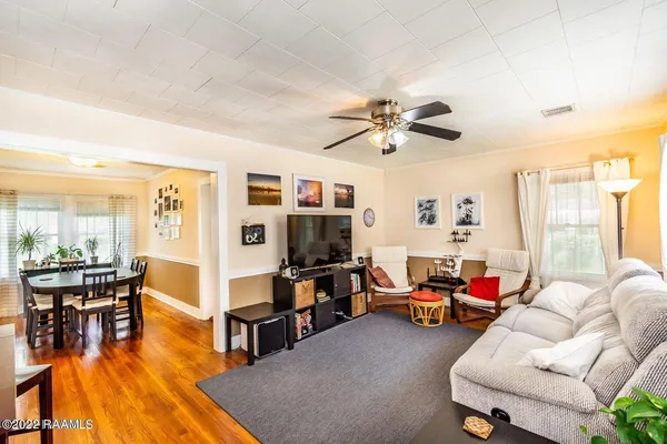 $1,400 | 313 St Thomas Street, Lafayette, LA 70506