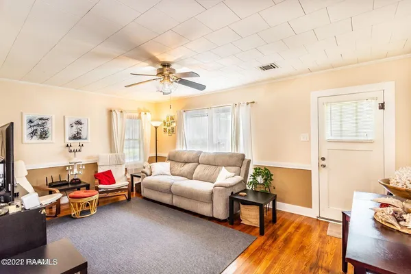 $1,400 | 313 St Thomas Street, Lafayette, LA 70506