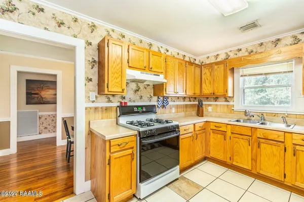 $1,400 | 313 St Thomas Street, Lafayette, LA 70506