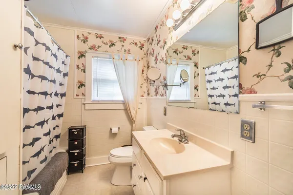 $1,400 | 313 St Thomas Street, Lafayette, LA 70506
