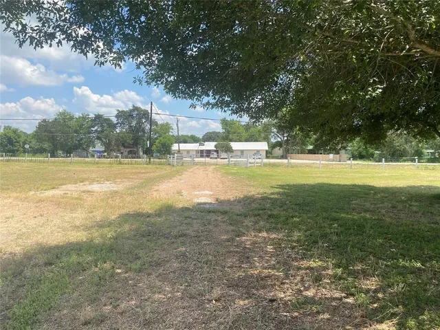 $225,000 | 2525 Highway 159, La Grange, TX 78945