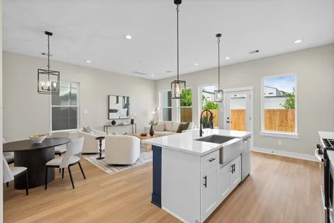 $354,900 | 5929 Wheatley Street, Houston, TX 77091