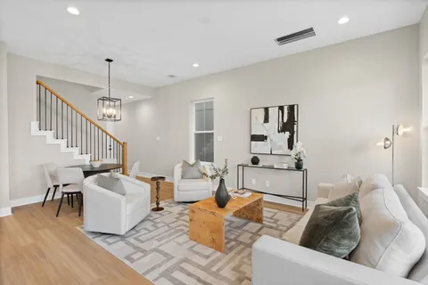 $354,900 | 5929 Wheatley Street, Houston, TX 77091