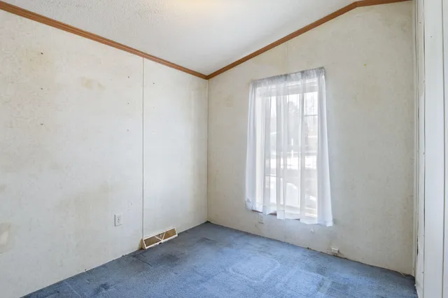 $145,000 | 69 Polly Ann Park, Dover, NH 03820