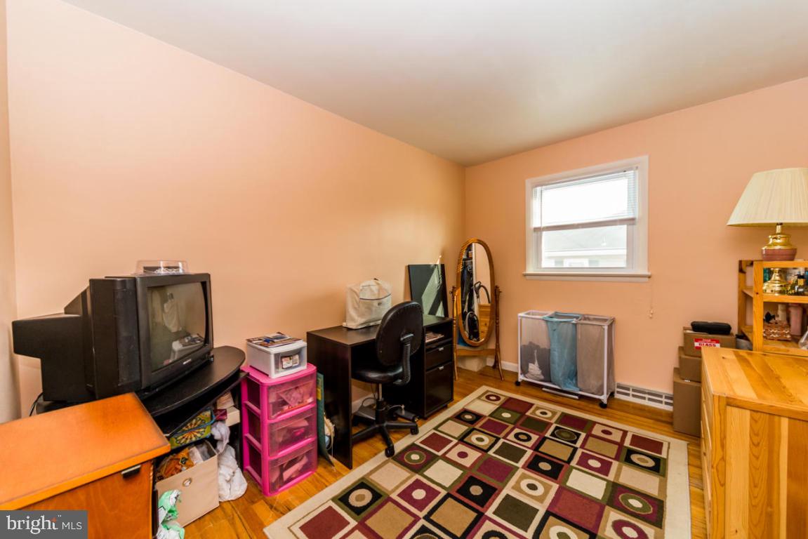 420 West 6th Street Lititz, PA 17543 - Photo 18 of 25 Gallery Image 18
