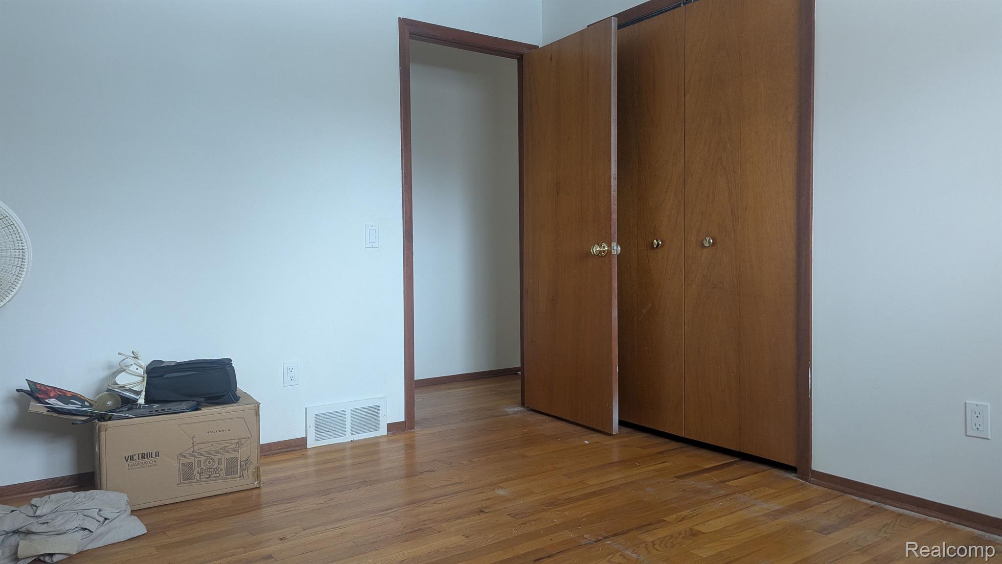 166 Arizona Avenue Rochester, MI 48309 - Photo 23 of 44 Gallery Image 23