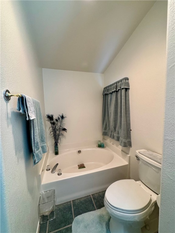 1545 East El Rodeo Road, Unit 167 Fort Mohave, AZ 86426 - Photo 30 of 59 Bathroom