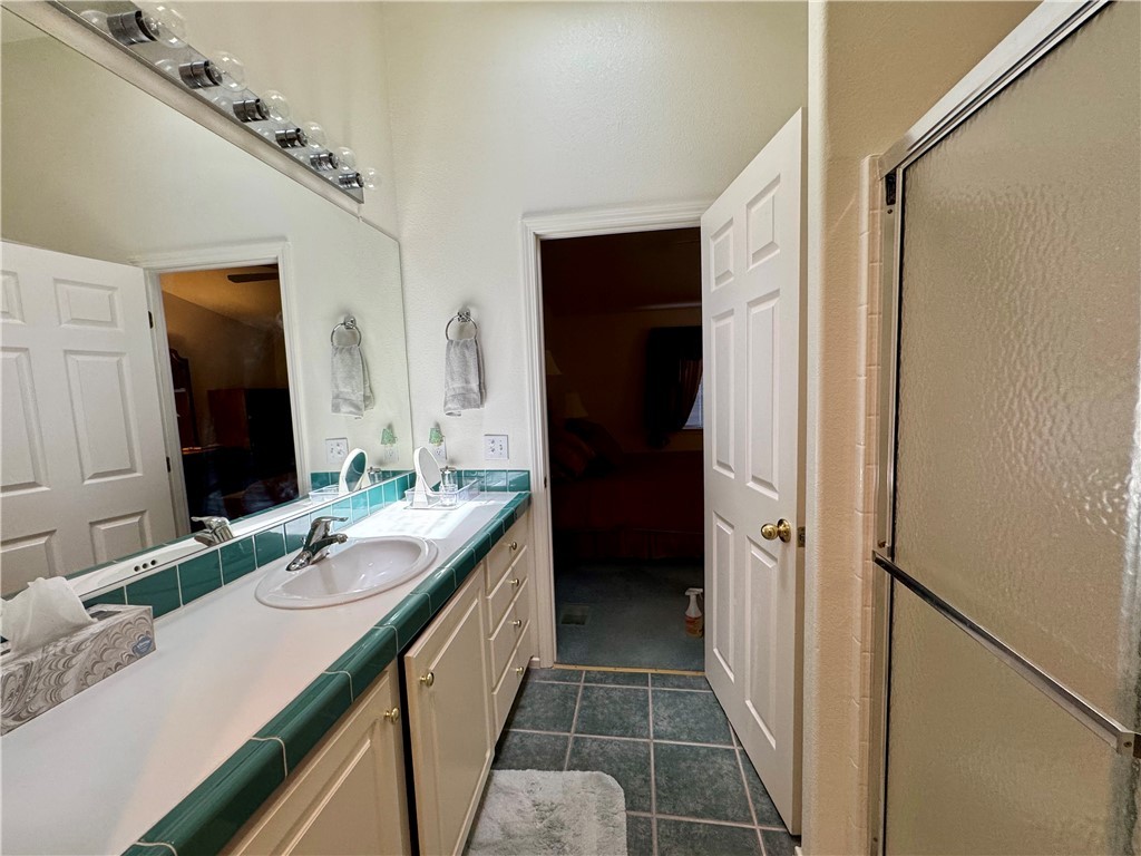 1545 East El Rodeo Road, Unit 167 Fort Mohave, AZ 86426 - Photo 34 of 59 Bathroom