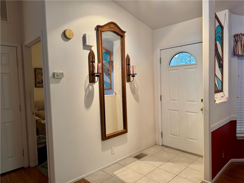 1545 East El Rodeo Road, Unit 167 Fort Mohave, AZ 86426 - Photo 4 of 59 Entry