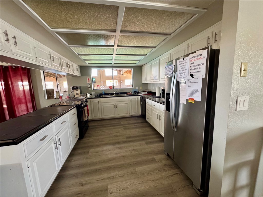 1545 East El Rodeo Road, Unit 167 Fort Mohave, AZ 86426 - Photo 47 of 59 Kitchen