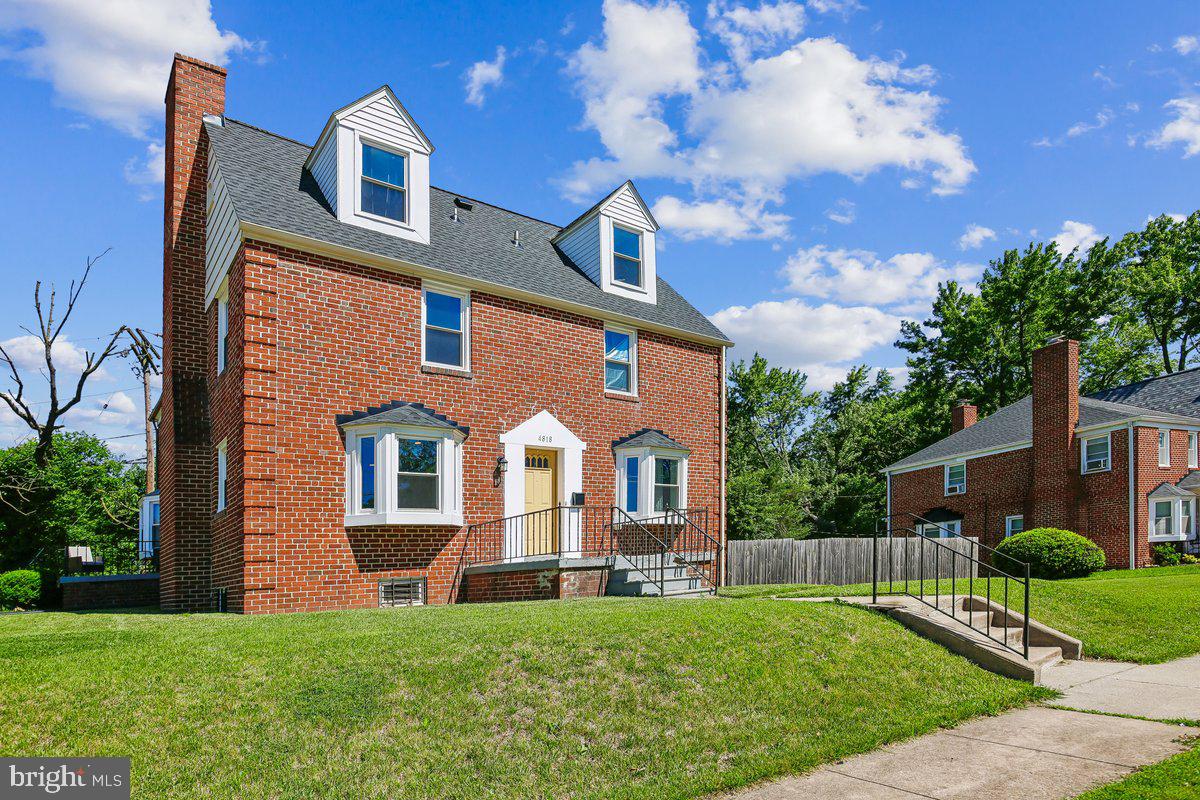 4818 Lindsay Road Baltimore, MD 21229 - Photo 28 of 29 Front Elevation