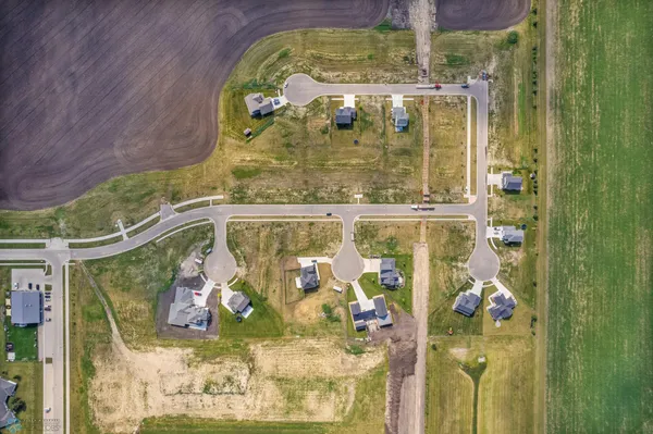$109,900 | 677 5th Ave. North, Casselton, ND 58012