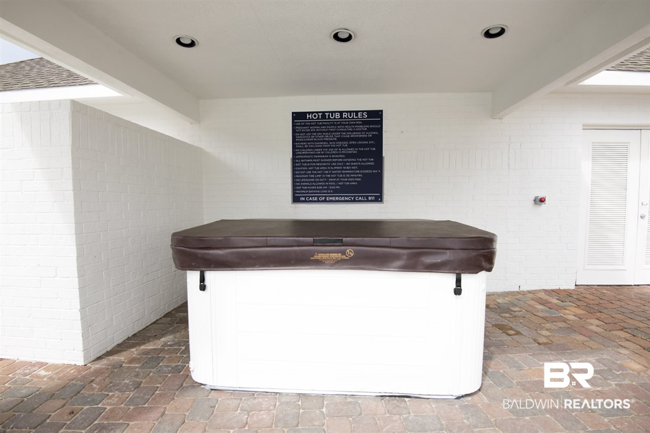 20050 Oak Road East, Unit 3402 Gulf Shores, AL 36542 - Photo 22 of 24 Hot Tub