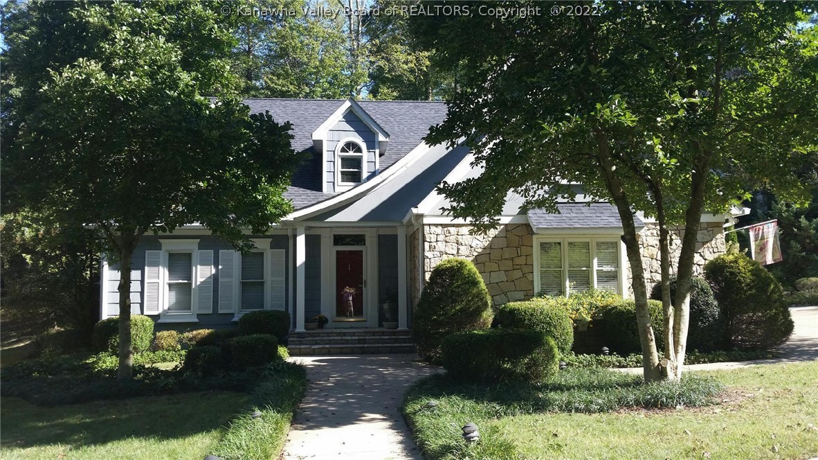 1392 Bedford Road Charleston, WV 25314 - Photo 1 of 30 Gallery Image 1