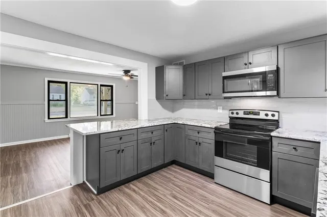 $265,999 | 1113 East Cedar Street, Olathe, KS 66061