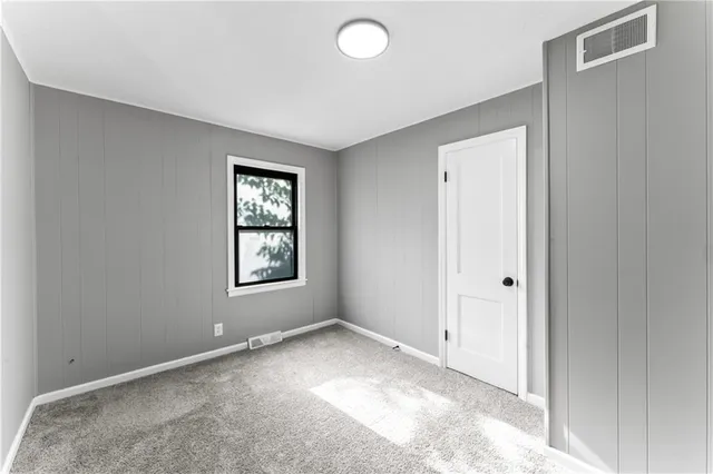 $265,999 | 1113 East Cedar Street, Olathe, KS 66061