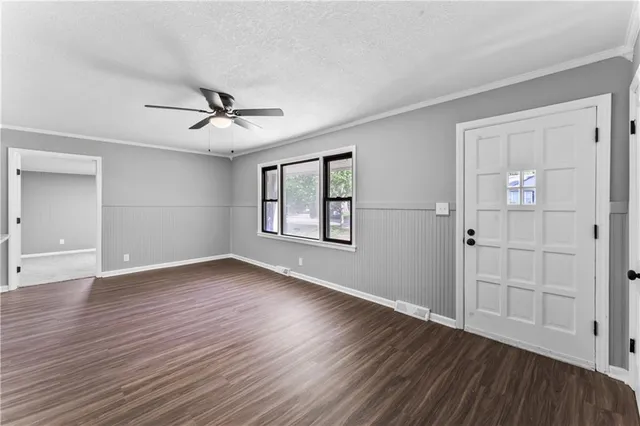 $265,999 | 1113 East Cedar Street, Olathe, KS 66061