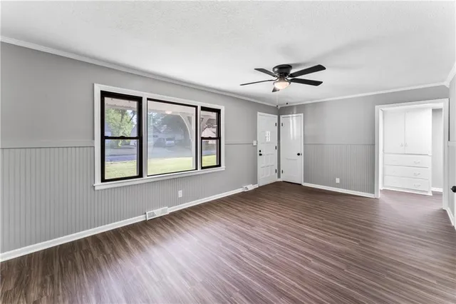 $265,999 | 1113 East Cedar Street, Olathe, KS 66061