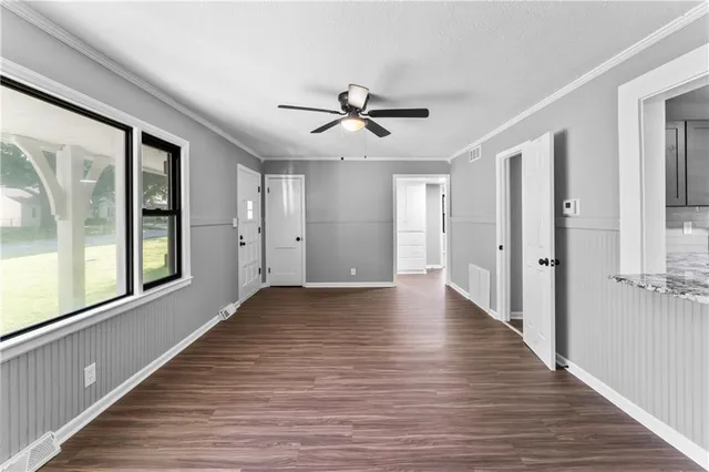 $265,999 | 1113 East Cedar Street, Olathe, KS 66061