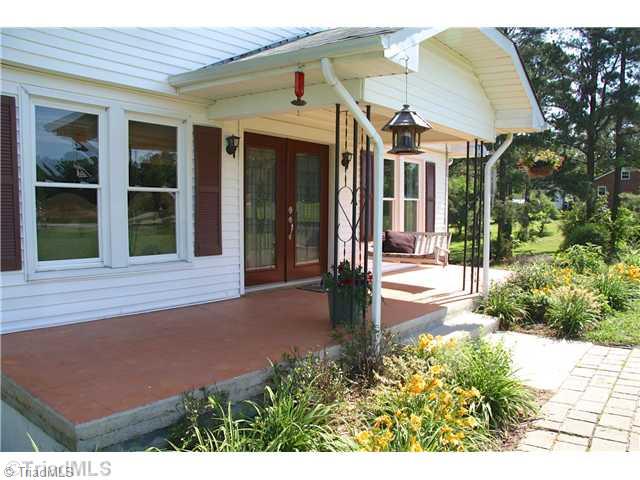 1421 Ritters Lake Road Greensboro, NC 27406 - Photo 2 of 16 Exterior Front.