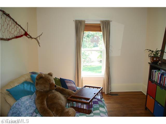 1421 Ritters Lake Road Greensboro, NC 27406 - Photo 10 of 16 2nd Bedroom.