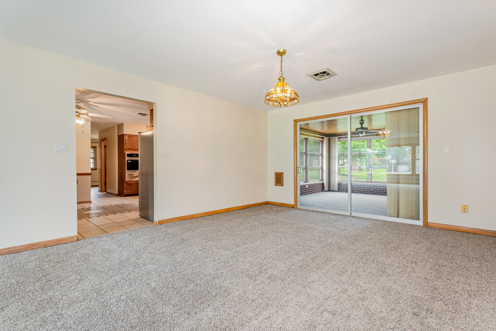2259 Jericho Road Aurora, IL 60506 - Photo 6 of 25