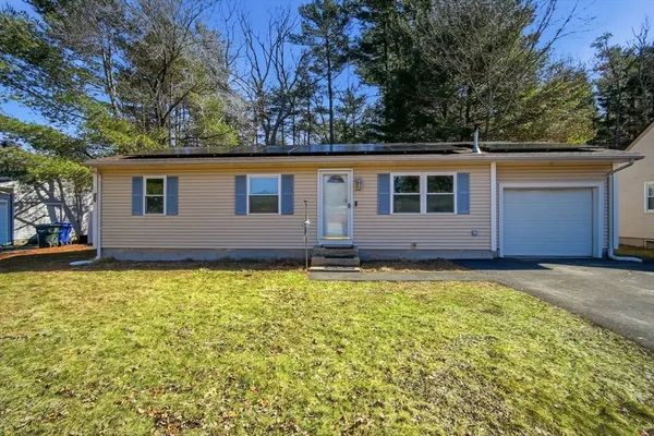 $315,000 | 239 Hanson Drive, Springfield, MA 01128