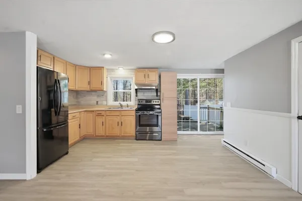 $315,000 | 239 Hanson Drive, Springfield, MA 01128