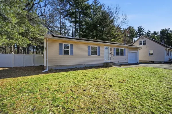 $315,000 | 239 Hanson Drive, Springfield, MA 01128