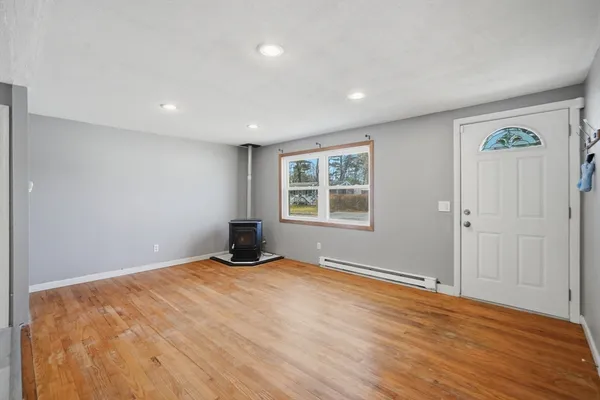 $315,000 | 239 Hanson Drive, Springfield, MA 01128