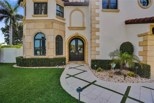 a view of an entryway