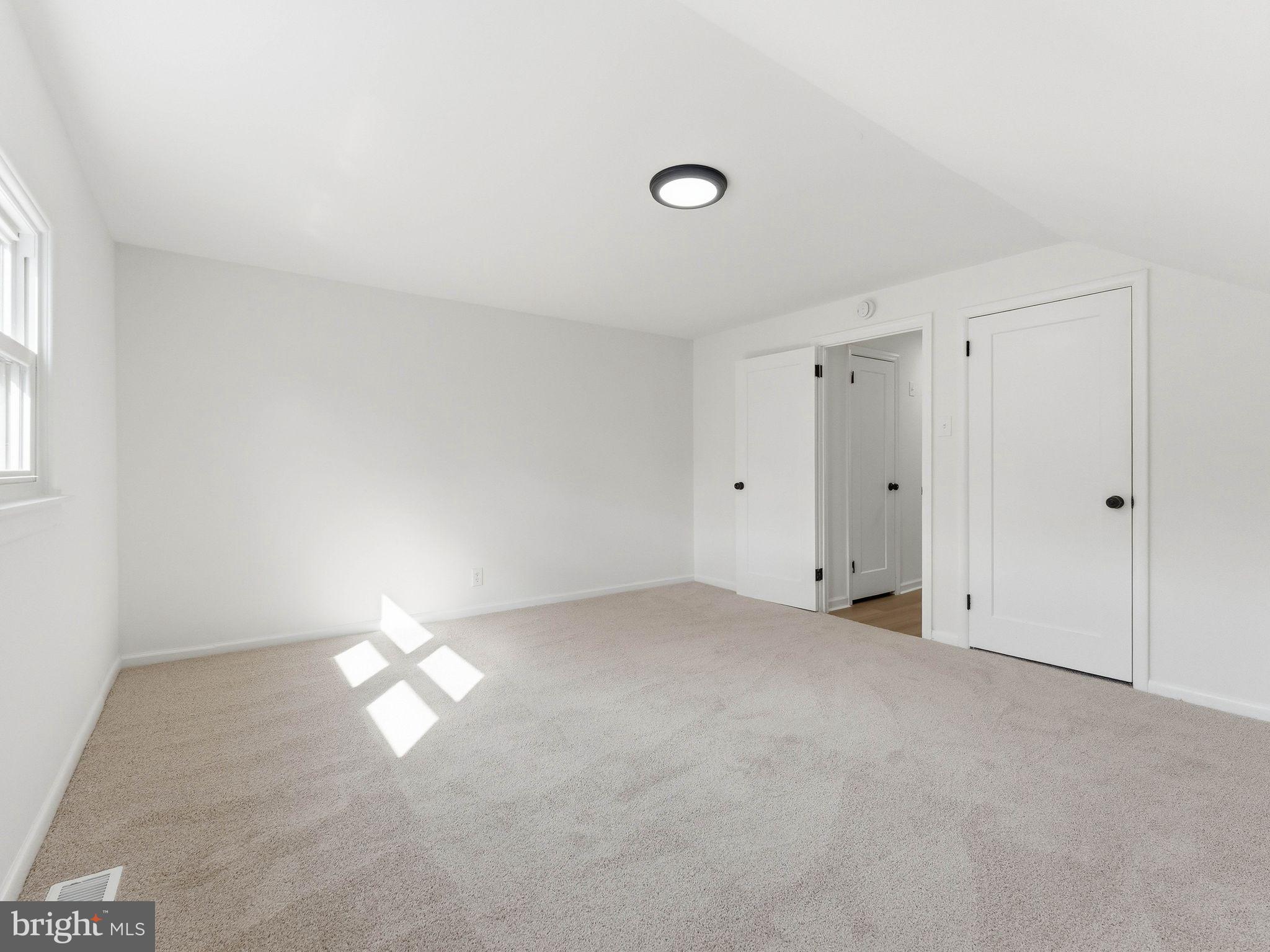 1608 Bryant Road Cherry Hill, NJ 08003 - Photo 29 of 41