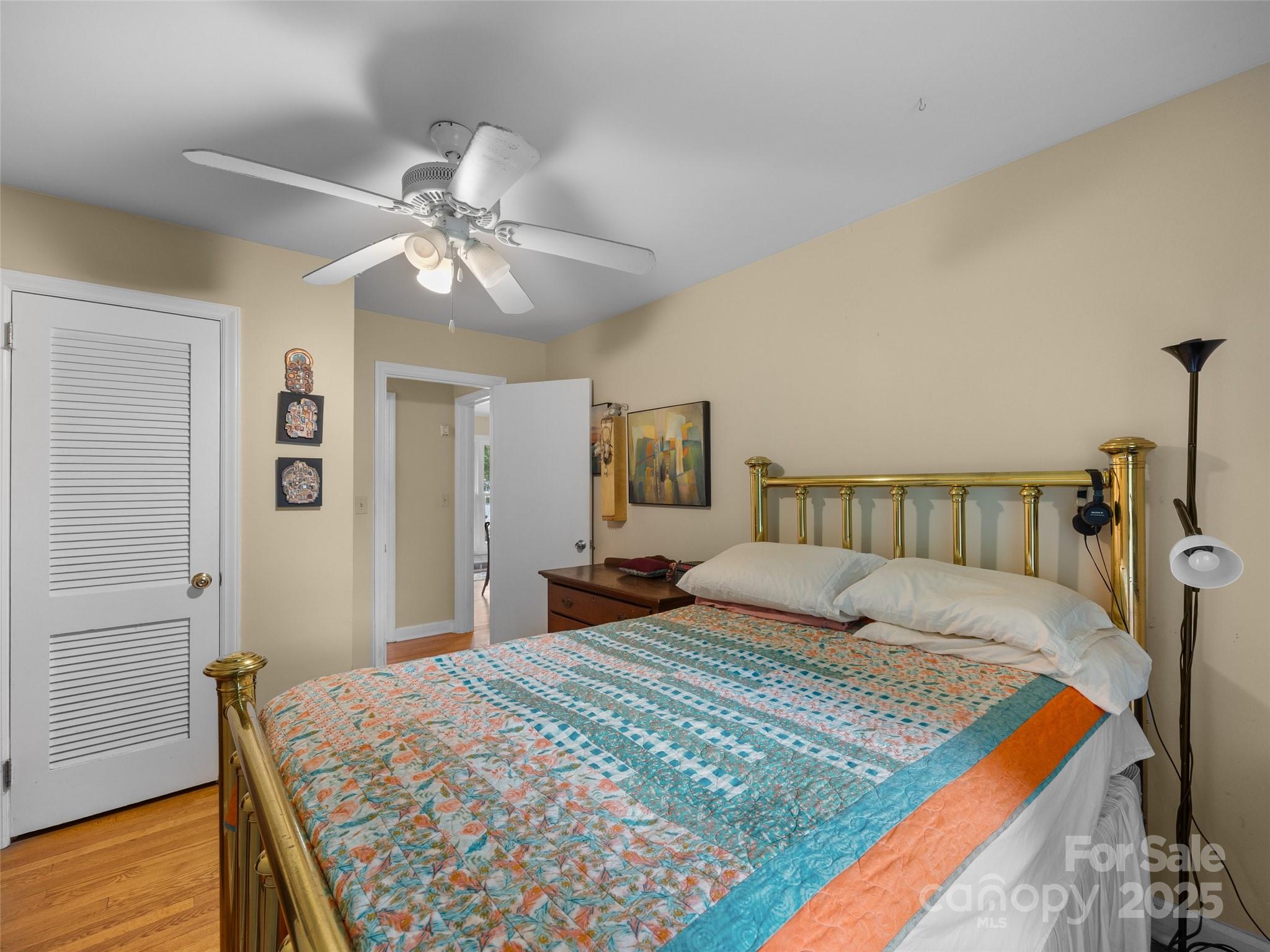 107 Edgehill Road Hendersonville, NC 28739 - Photo 35 of 48 Gallery Image 35