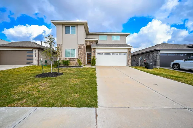 $359,000 | 19006 Derrington Manor Lane, Richmond, TX 77407