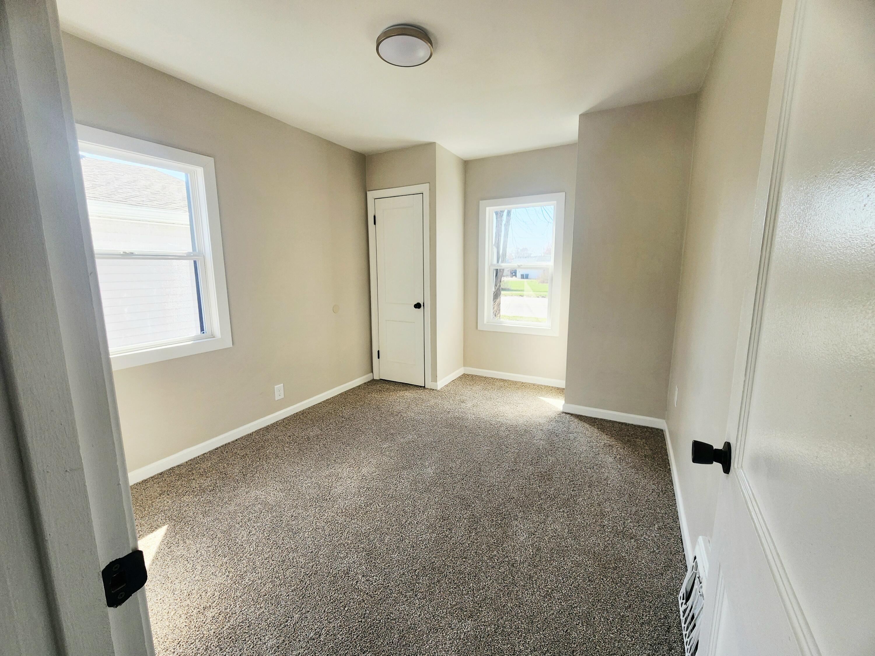 601 Burr Street Gary, IN 46406 - Photo 12 of 24 3000x2250